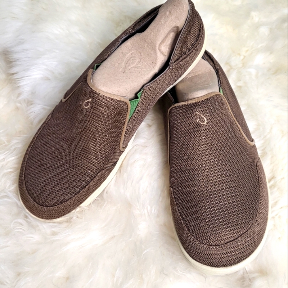 Olukai Size 12 brown